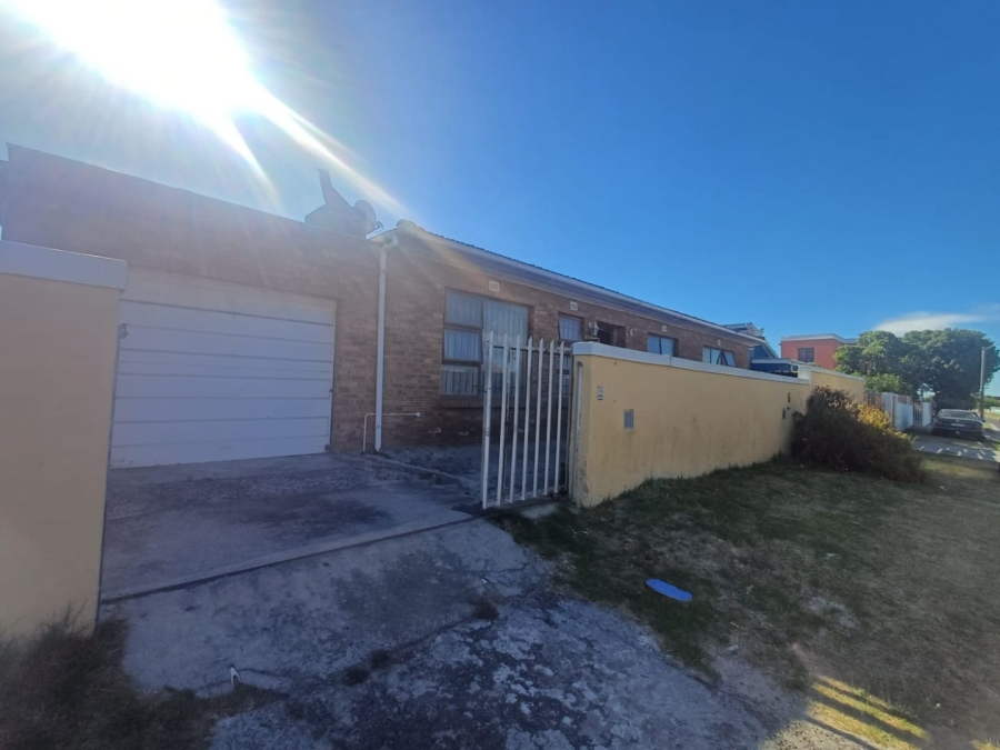 3 Bedroom Property for Sale in Forest Heights Western Cape